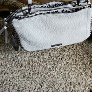 Jessica Simpson purse